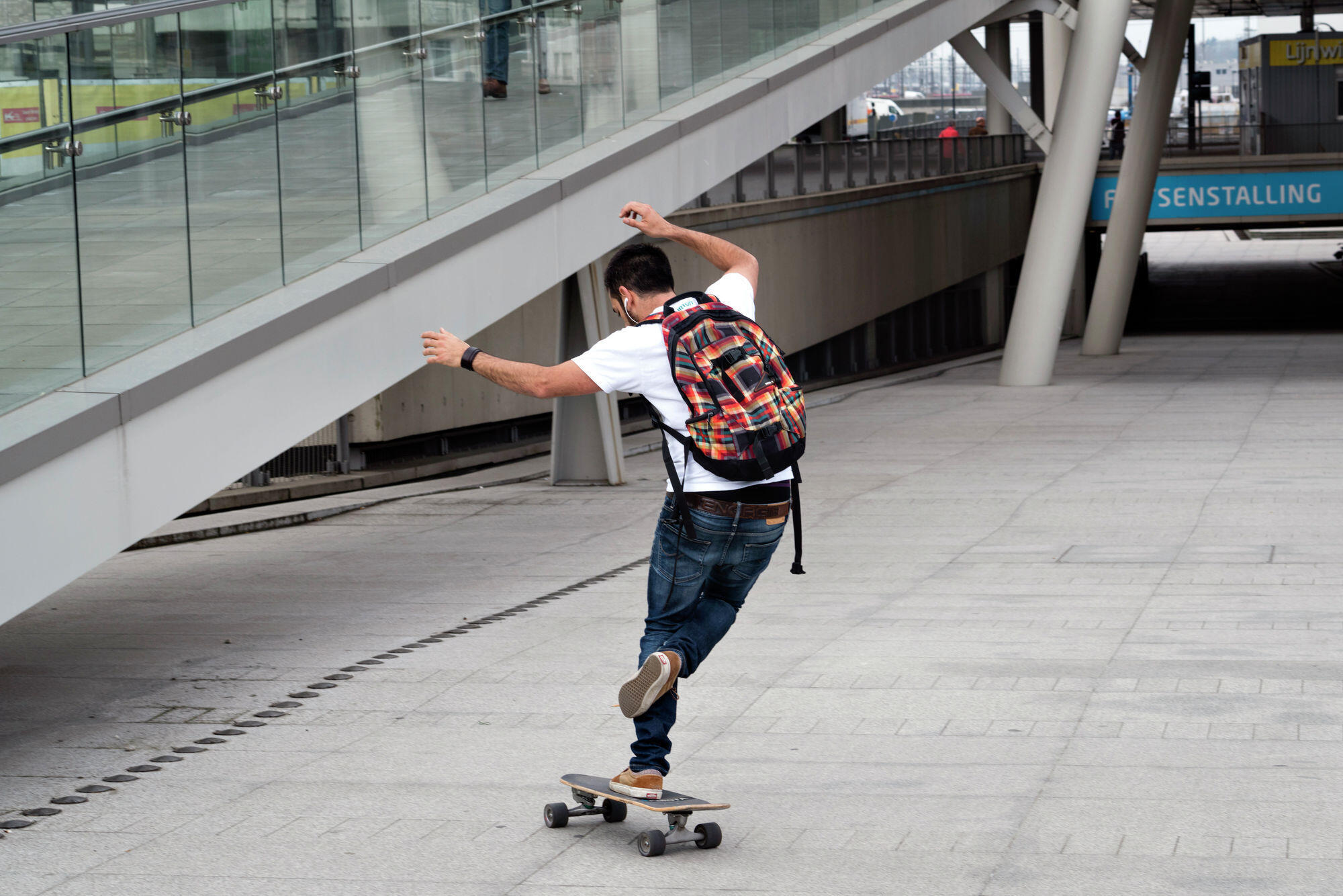Skater aan station Gent-Sint-Pieters